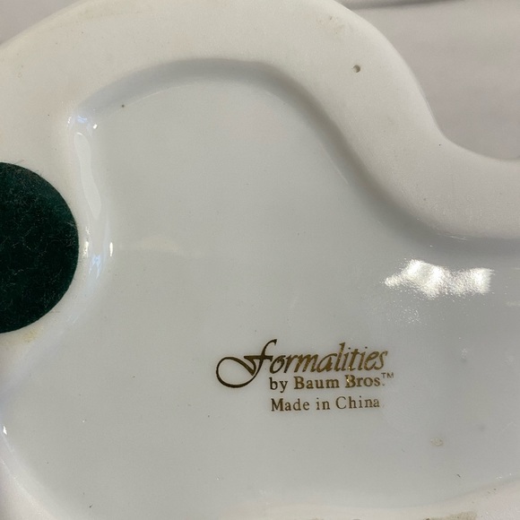 Baum Bros Formalities Porcelain Sleeping Cat - Picture 9 of 10